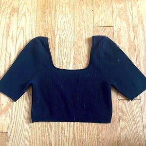 JACQUEMUS Scoop Neck Short Sleeve Crop Top